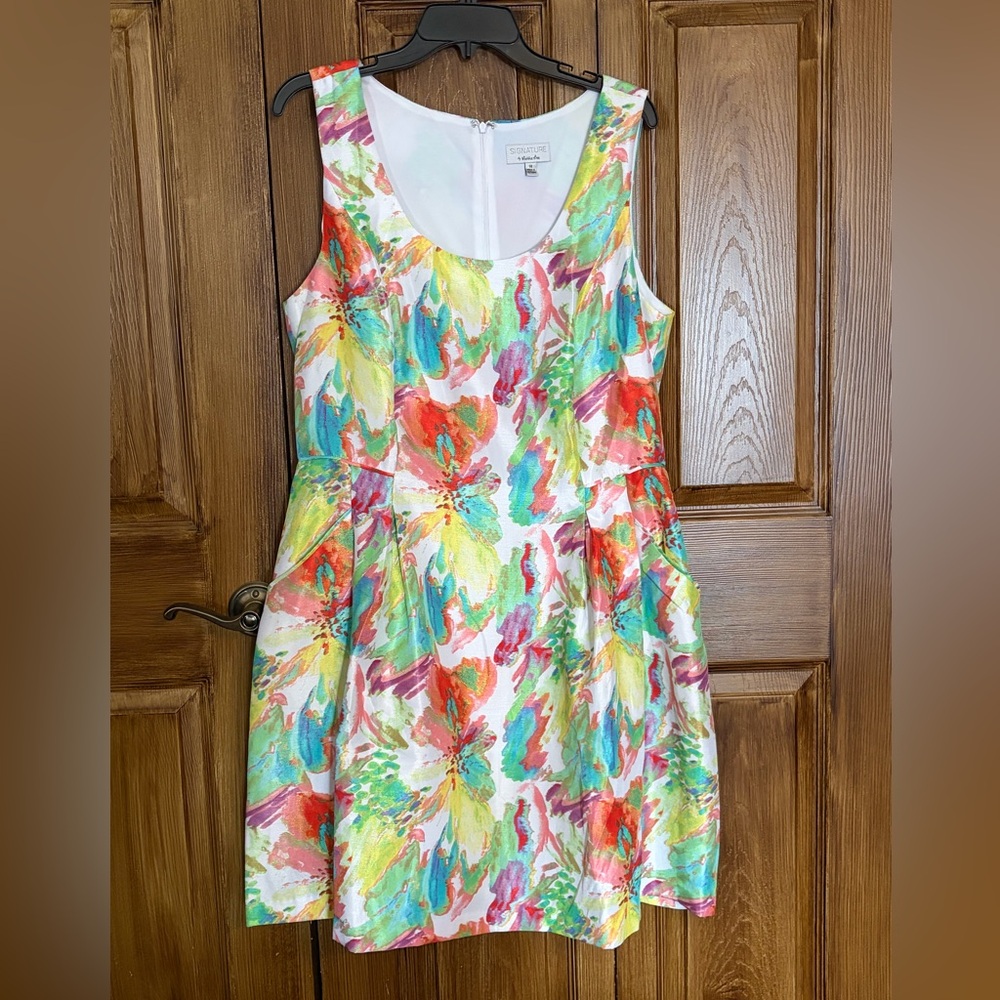 Signature by Robbie Bee White Watercolor Floral Midi Dress
